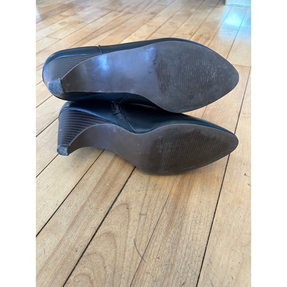 LOFT Black Leather Booties 7.5 - Picture 5 of 6